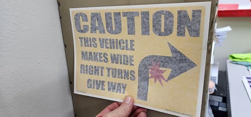 Caution Vehicle Makes Wide Right Turns Arrow Decal